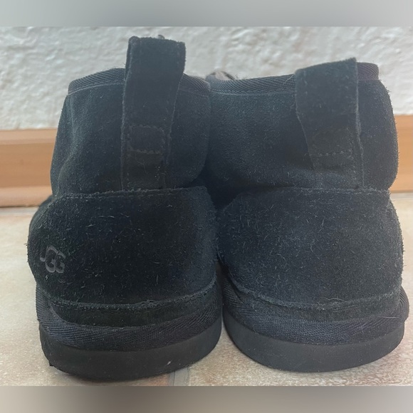 UGG Men's Black Neumel Suede Casual Lace Up Boots; size 11 - Picture 3 of 9